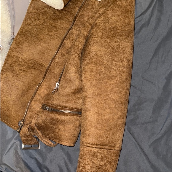 Zara Tan and Cream Teddy Jacket with Sherpa Lining - Picture 3 of 4